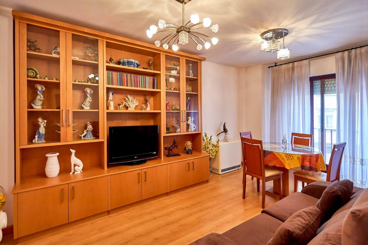 Vut Plaza Florida Apartment Salamanca Bagian luar foto
